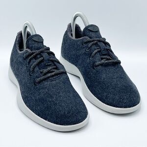 allbirds Woolrunners - size w7